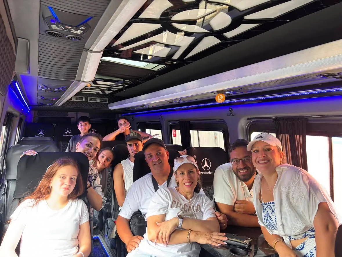 IRXA Travel group transport